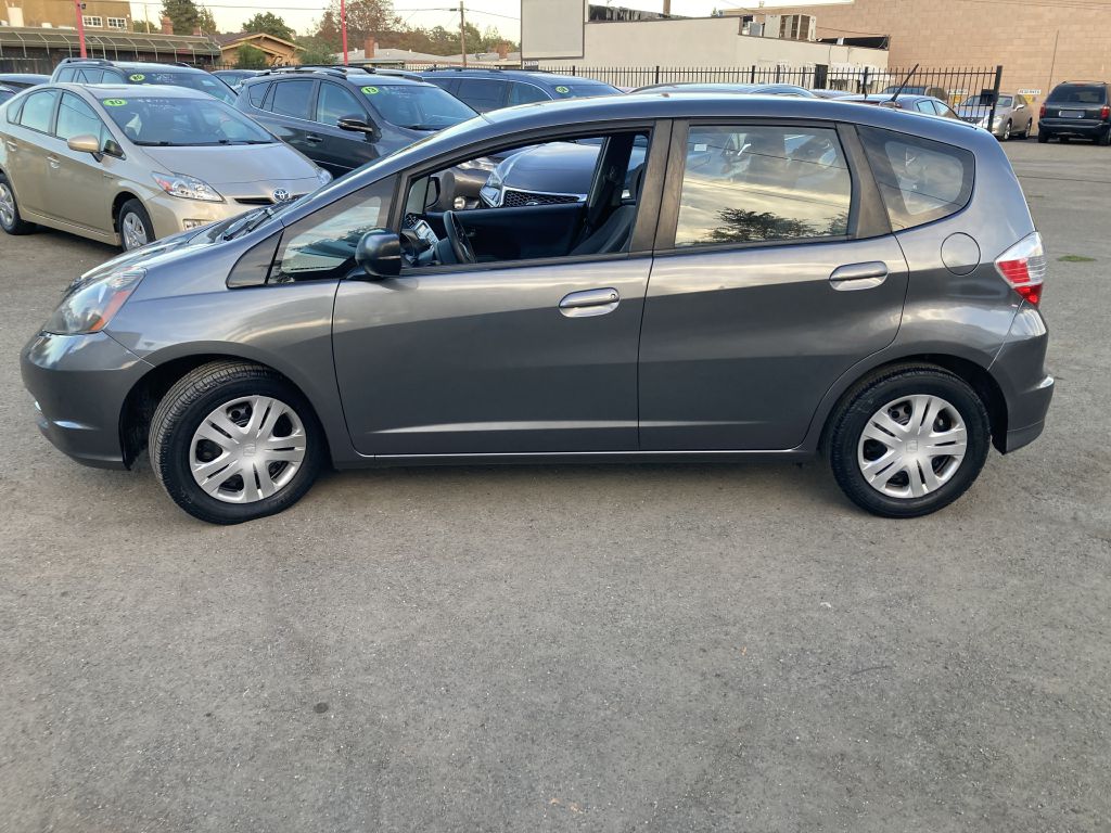 Photo 7 of this HONDA FIT