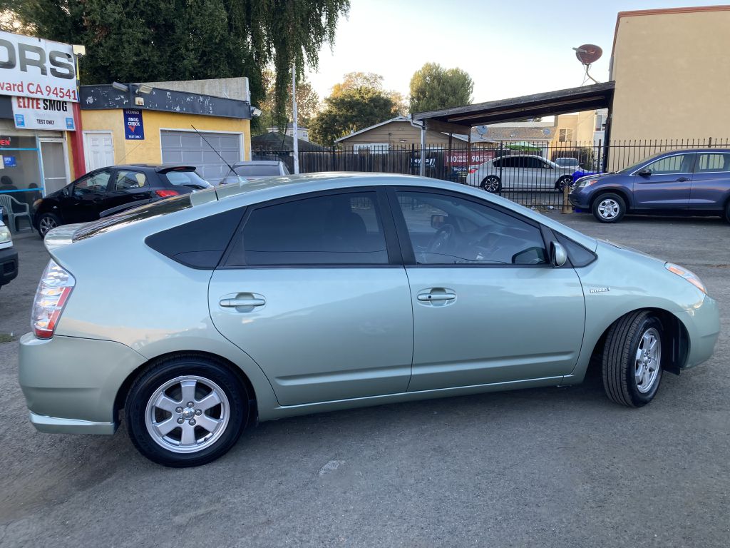 Photo 3 of this TOYOTA PRIUS