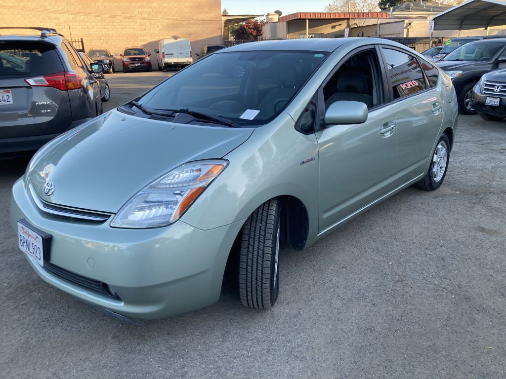 Photo 8 of this TOYOTA PRIUS