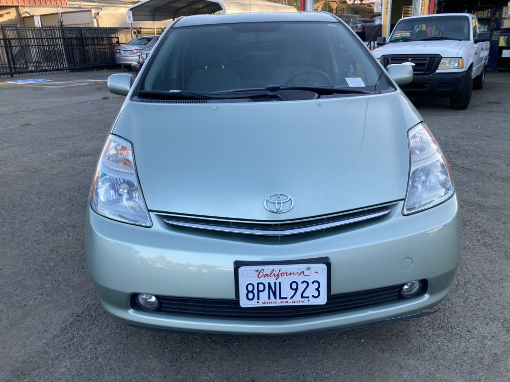 Photo 9 of this TOYOTA PRIUS