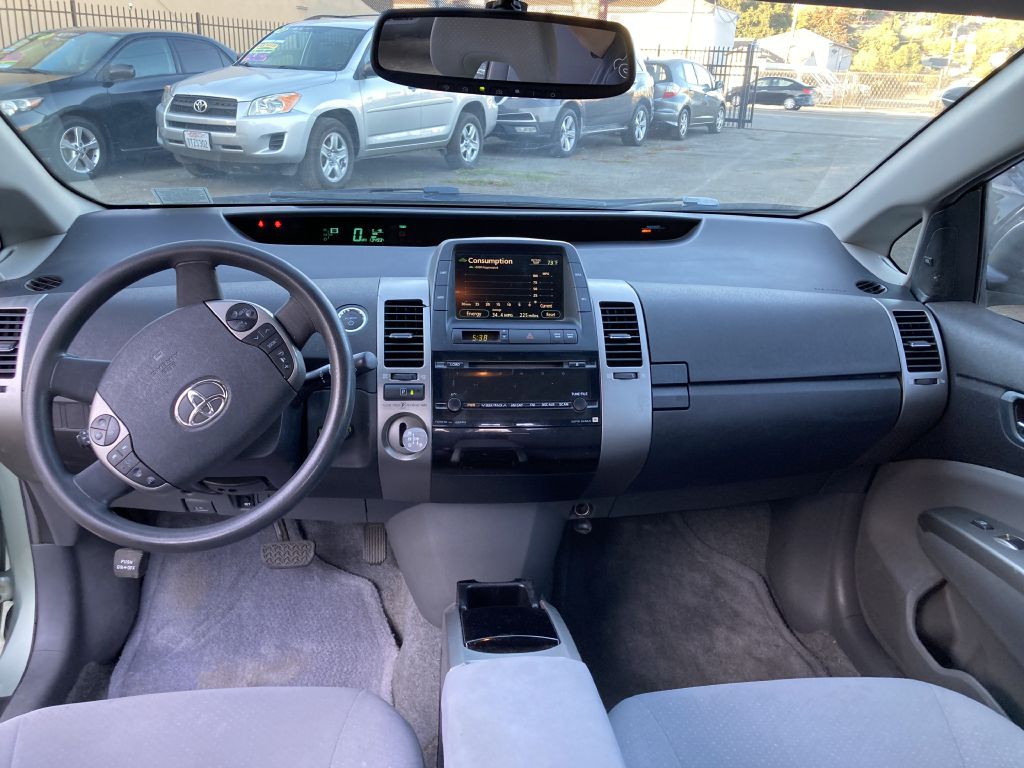 Photo 15 of this TOYOTA PRIUS