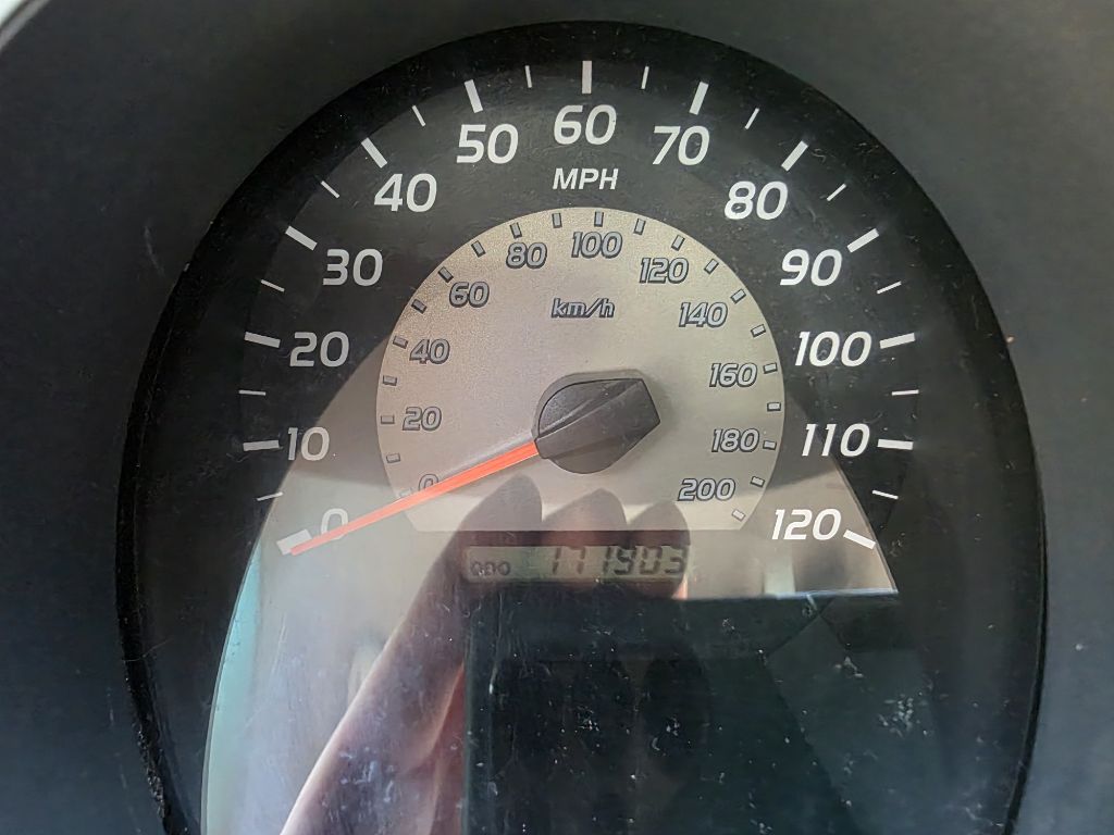 Photo 21 of this TOYOTA TACOMA