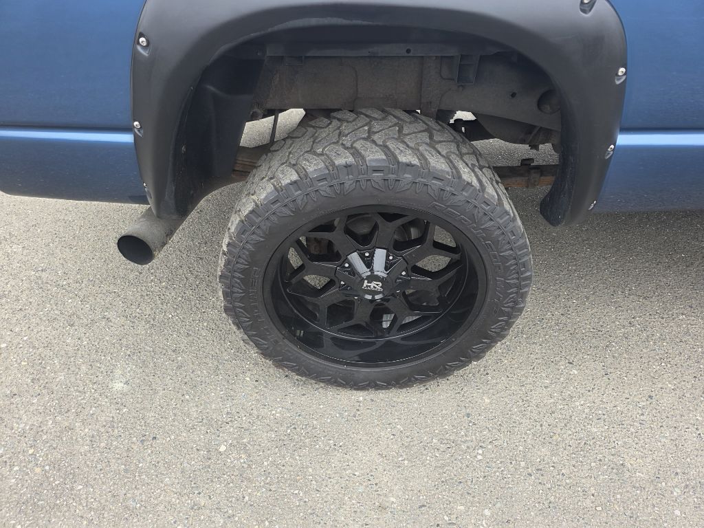 Photo 10 of this DODGE RAM 2500