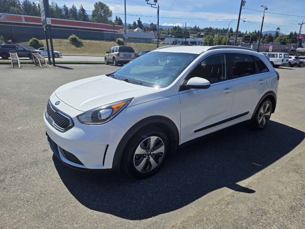 Photo 3 of this KIA NIRO