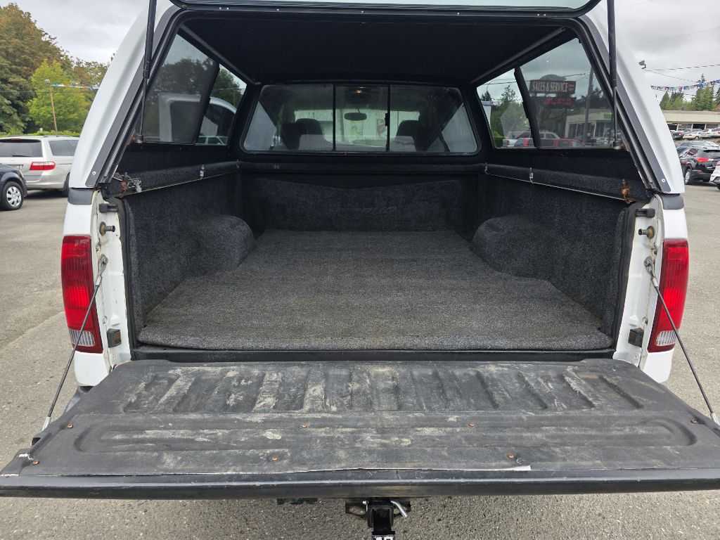 Photo 19 of this FORD F250