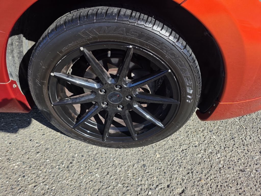 Photo 21 of this MITSUBISHI ECLIPSE