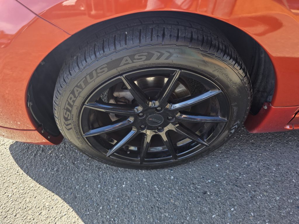 Photo 24 of this MITSUBISHI ECLIPSE