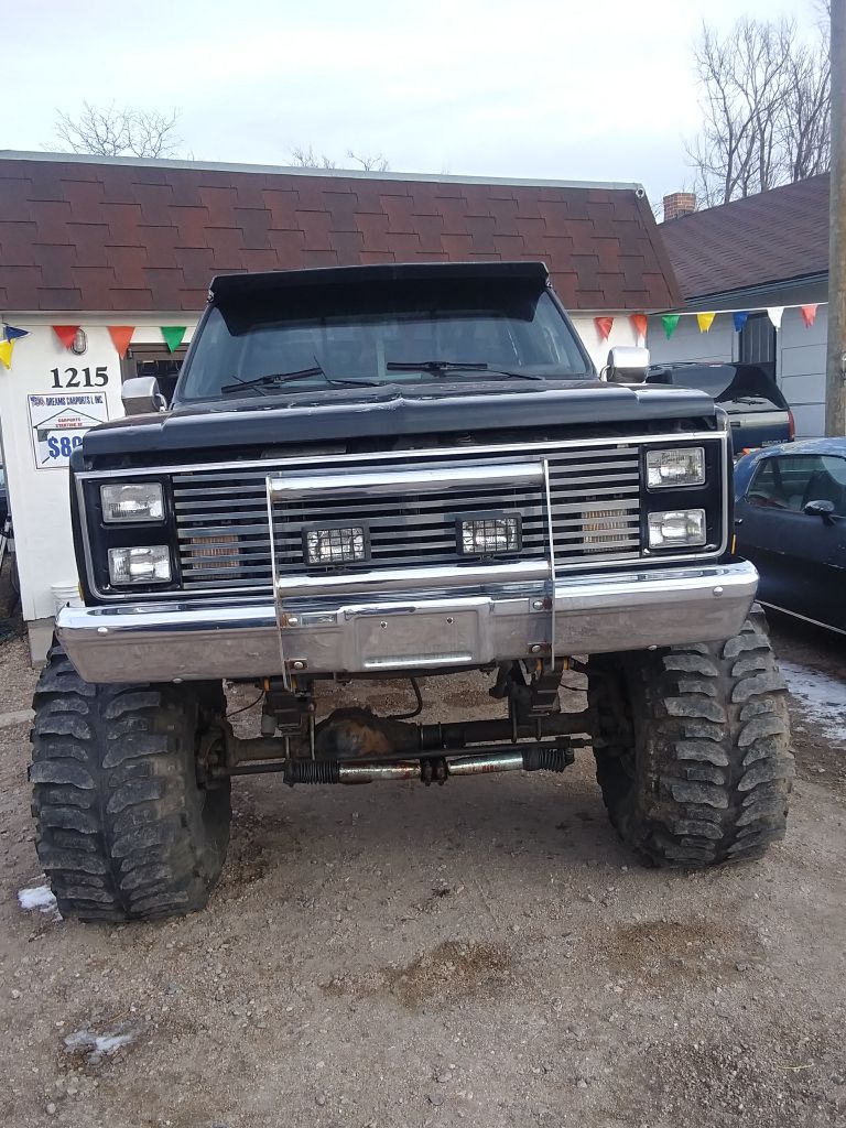 Photo 3 of this CHEVROLET K10