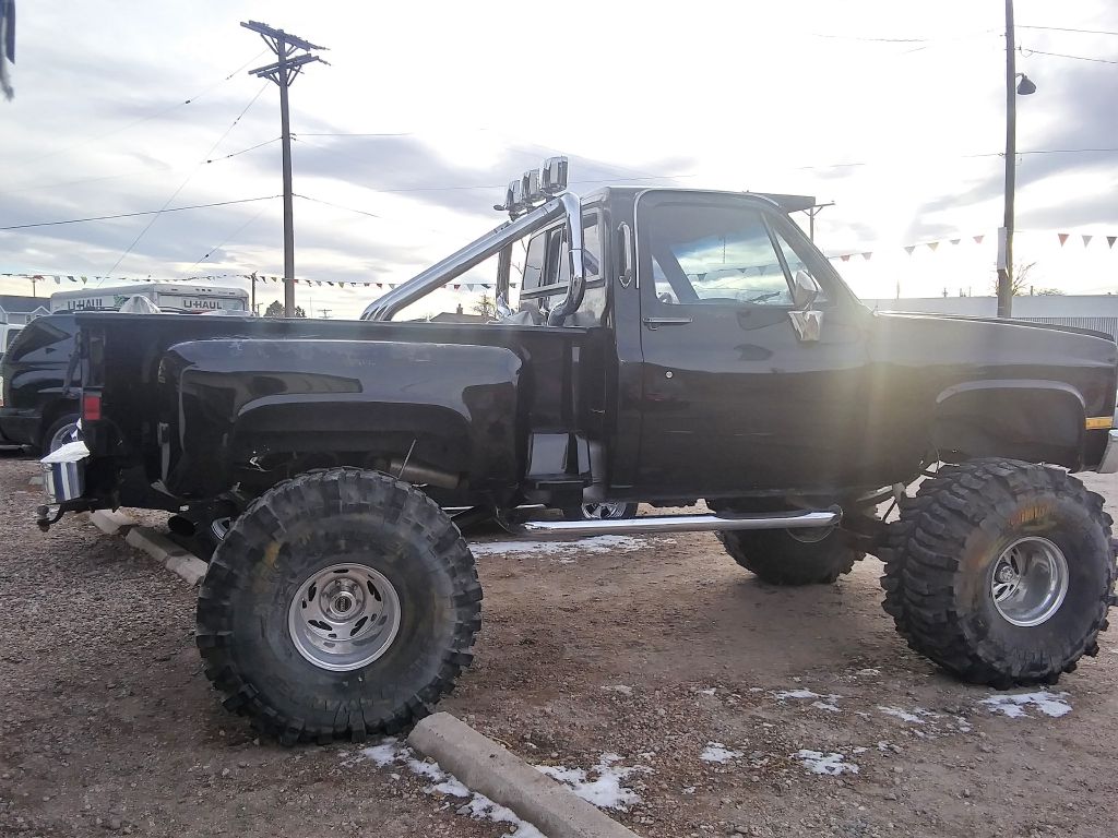 1985 CHEVROLET K10