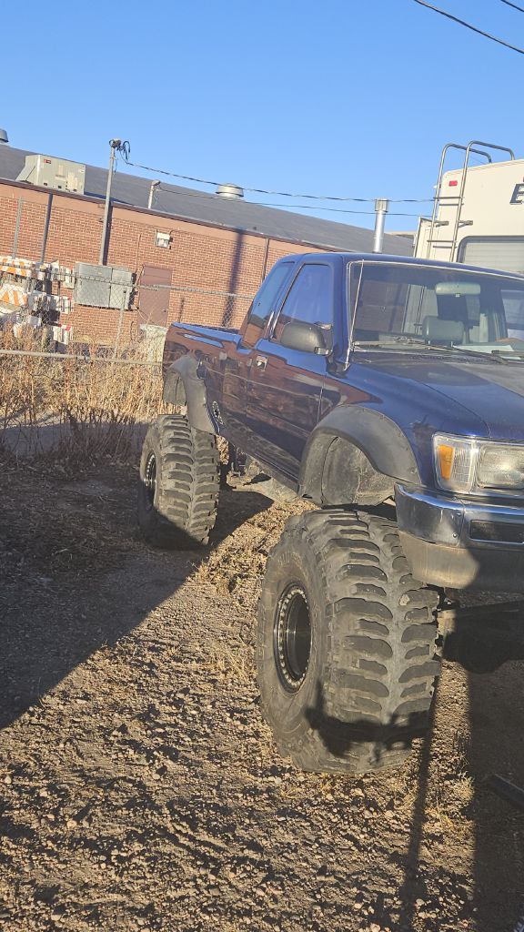 1991 TOYOTA PICKUP