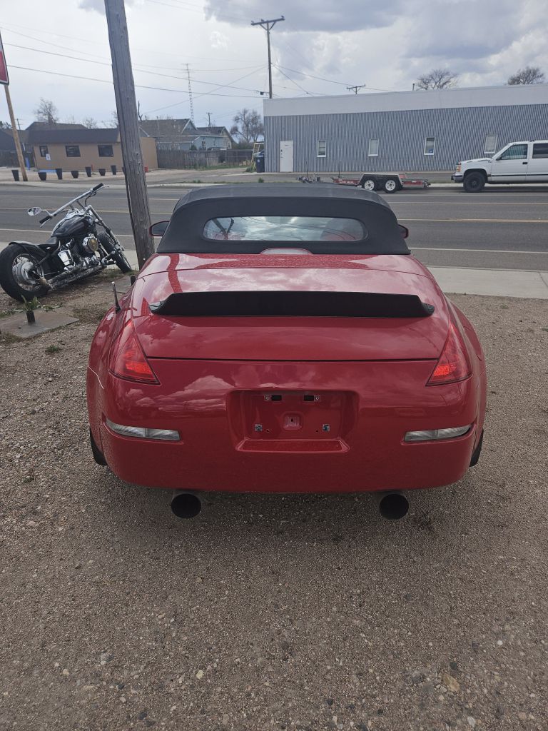 Photo 7 of this NISSAN 350Z