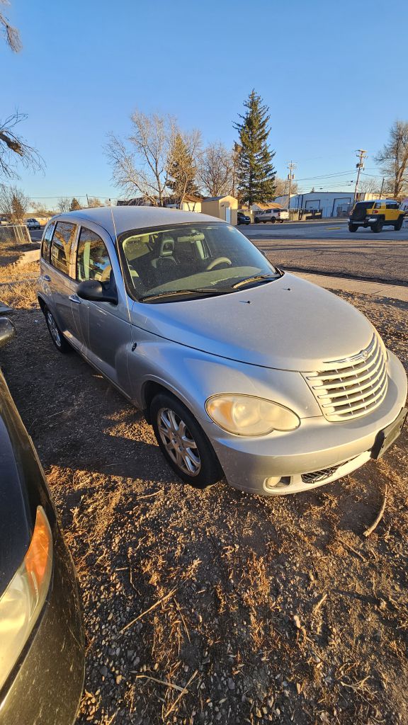 Photo 4 of this CHRYSLER PT CRUISER