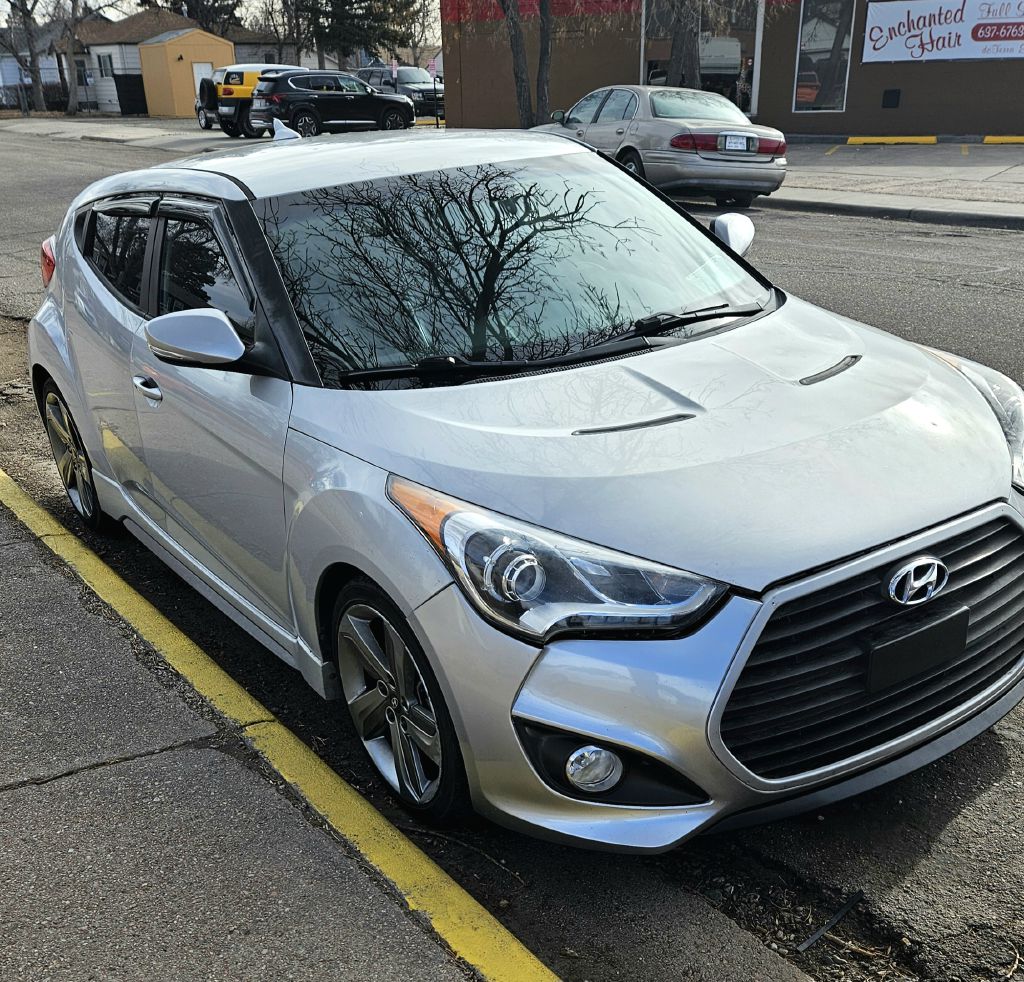Photo 4 of this HYUNDAI VELOSTER