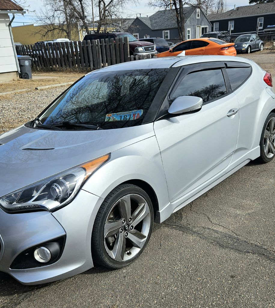 Photo 5 of this HYUNDAI VELOSTER