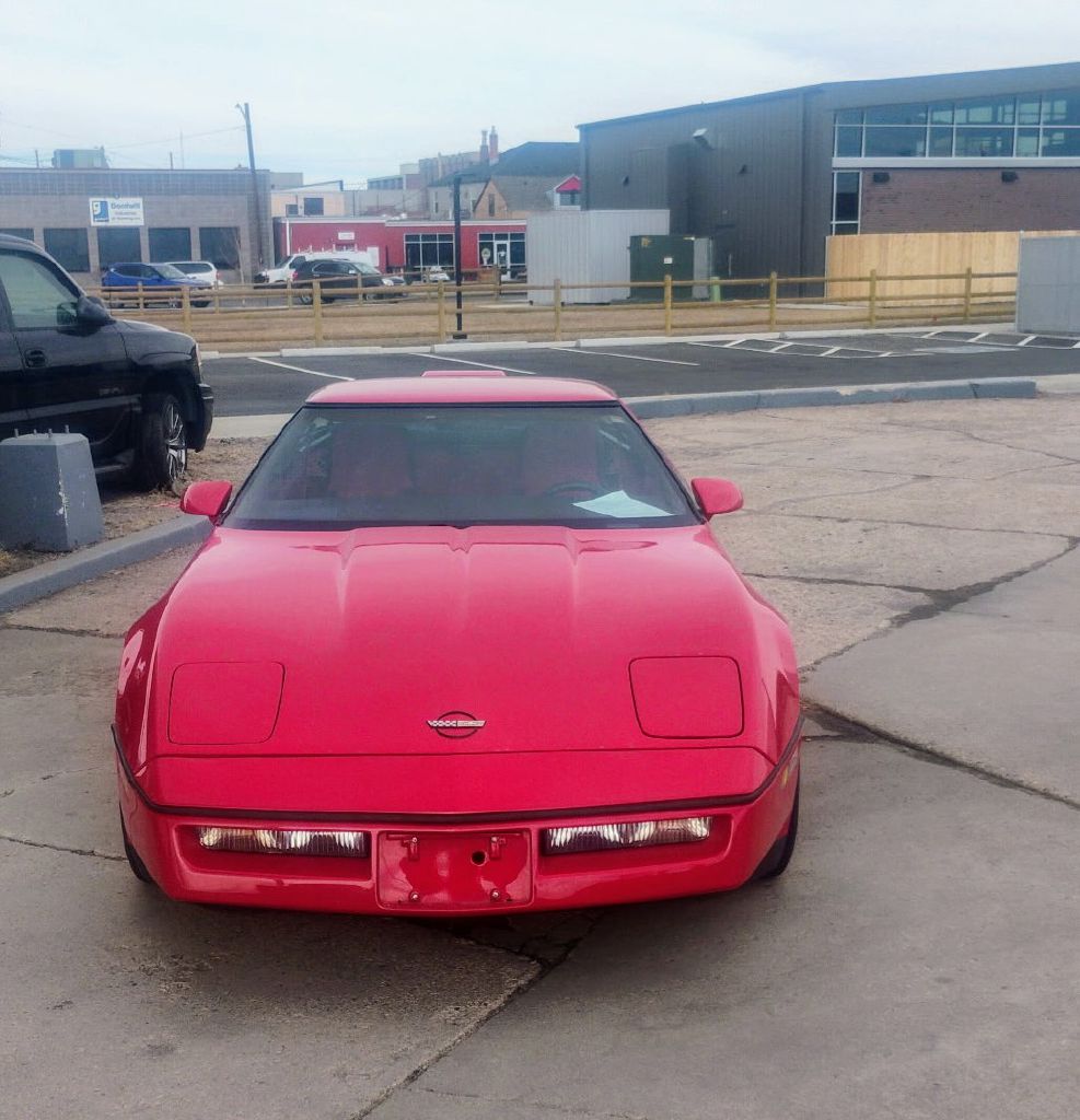 Photo 3 of this CHEVROLET CORVETTE