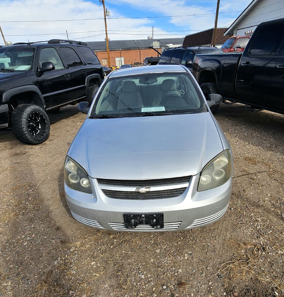 Photo 3 of this CHEVROLET COBALT