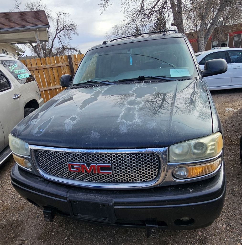 Photo 2 of this GMC YUKON XL