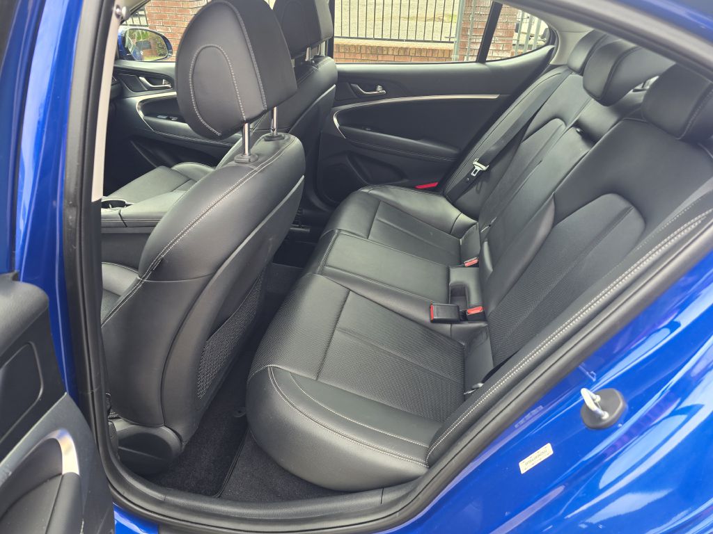 Photo 8 of this GENESIS G70