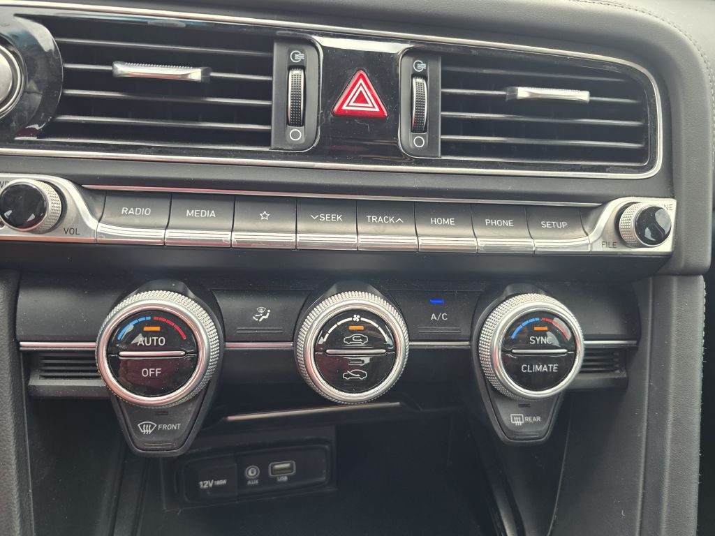 Photo 12 of this GENESIS G70