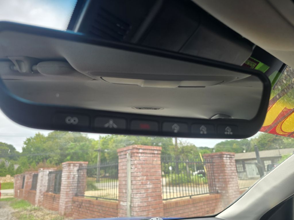 Photo 19 of this GENESIS G70