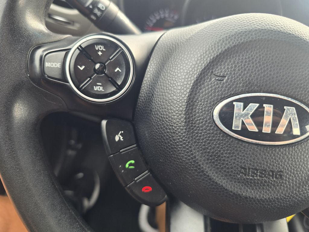 Photo 13 of this KIA SOUL