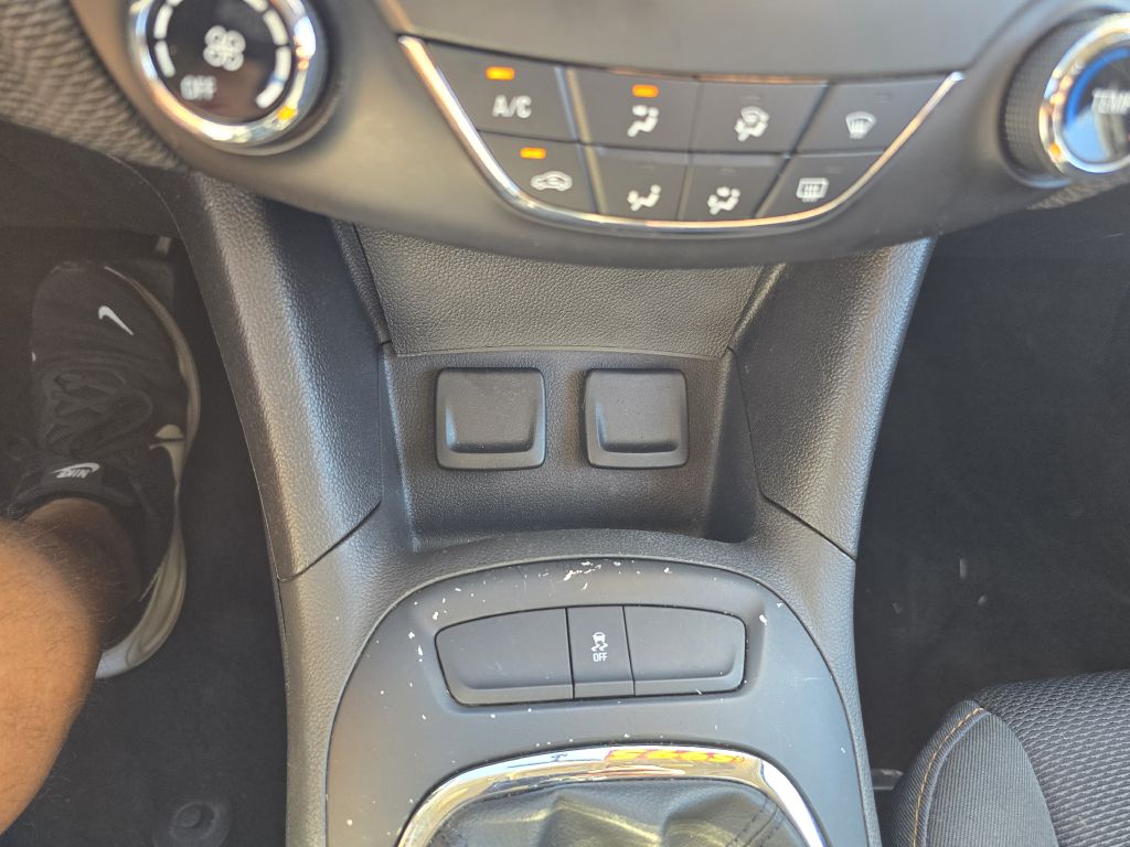 Photo 11 of this CHEVROLET CRUZE