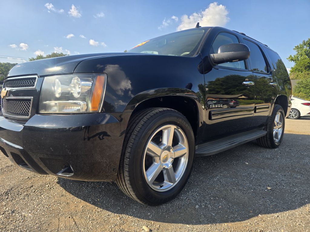 2011 CHEVROLET TAHOE