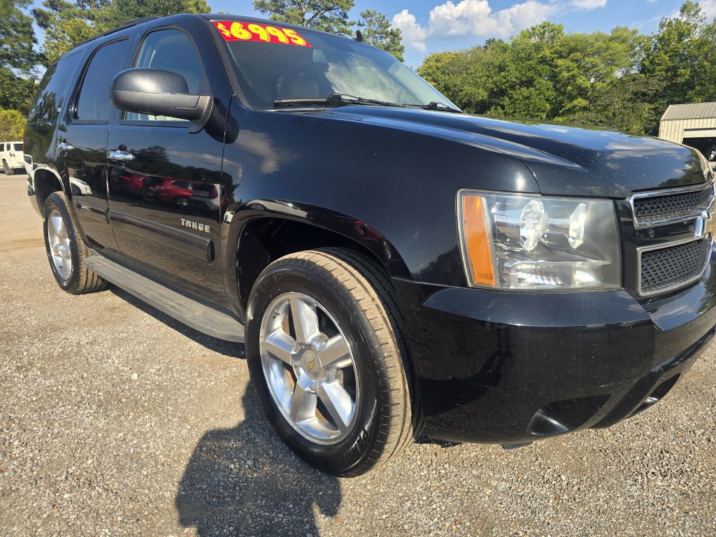 Photo 6 of this CHEVROLET TAHOE