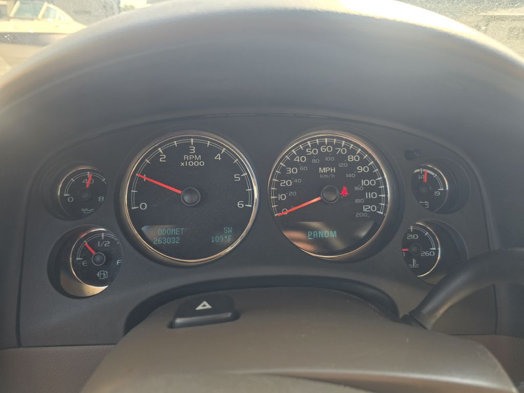 Photo 10 of this CHEVROLET TAHOE