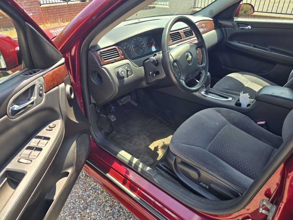 Photo 7 of this CHEVROLET IMPALA