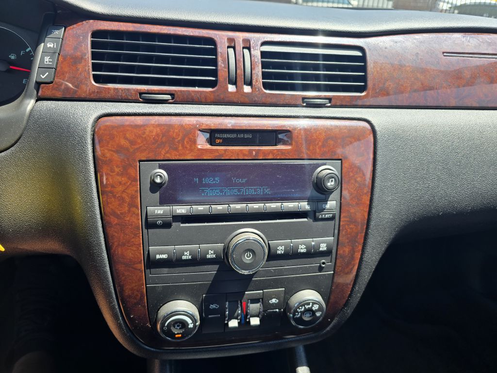 Photo 10 of this CHEVROLET IMPALA