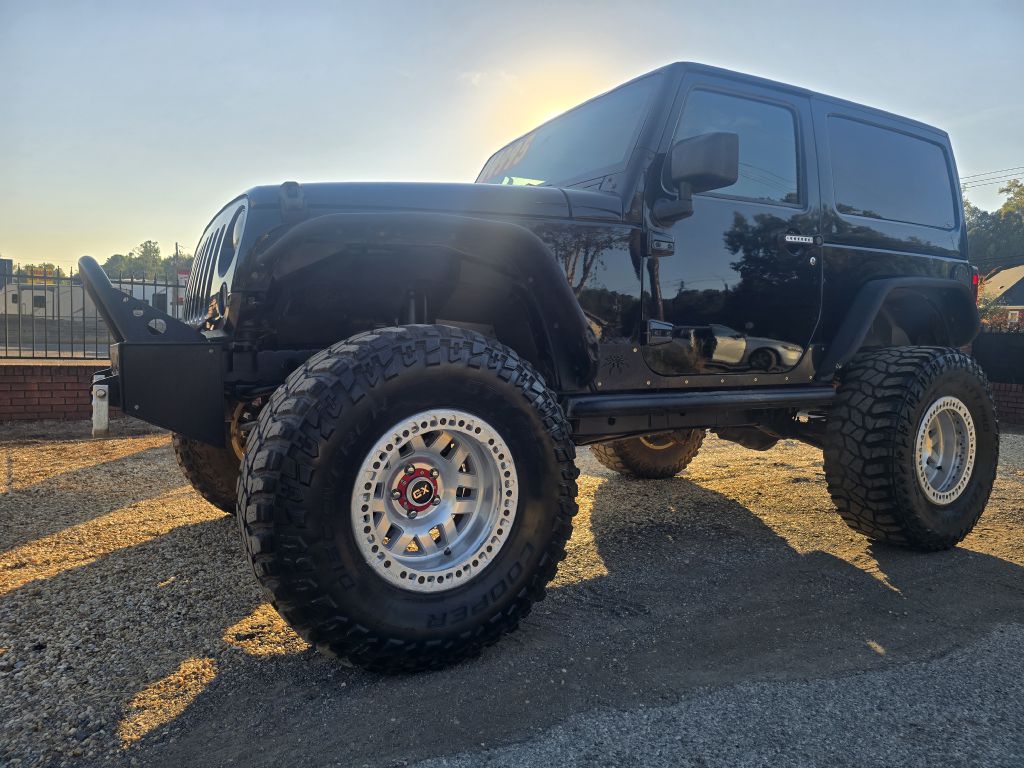 Photo 2 of this JEEP WRANGLER