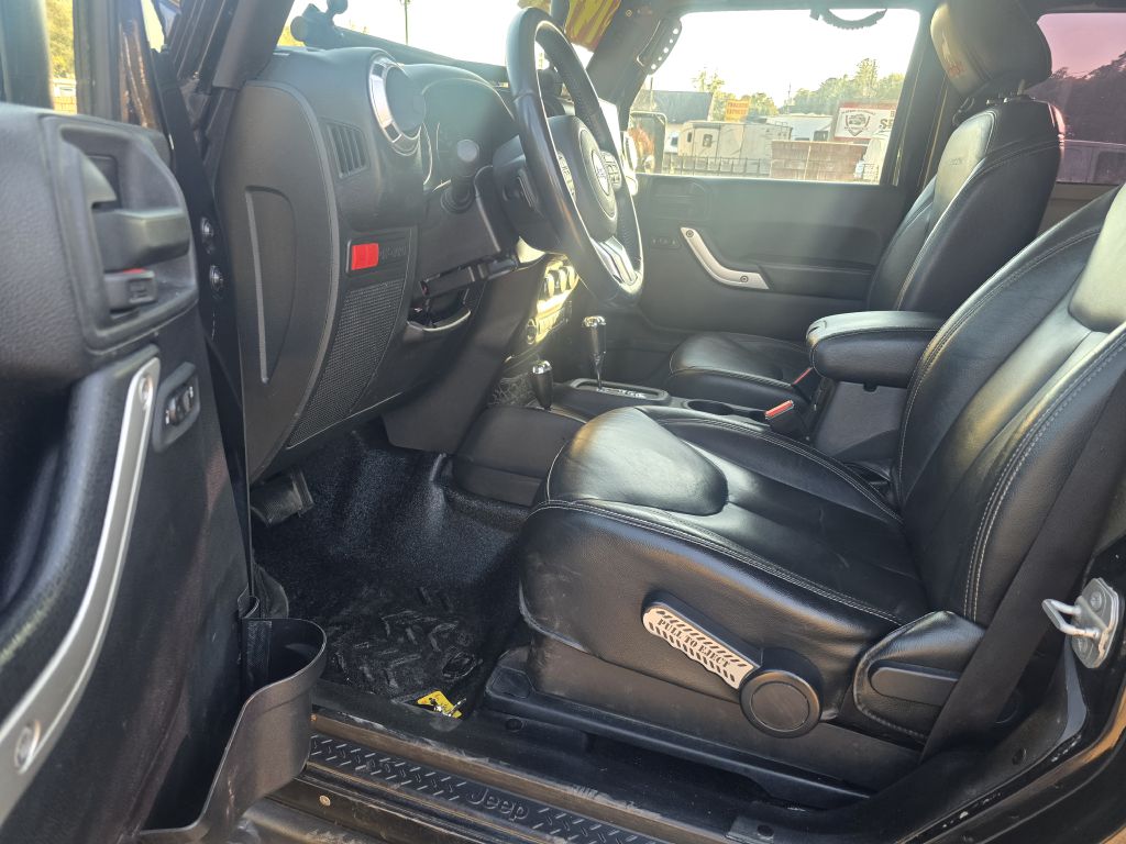 Photo 10 of this JEEP WRANGLER