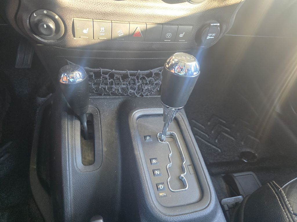 Photo 16 of this JEEP WRANGLER