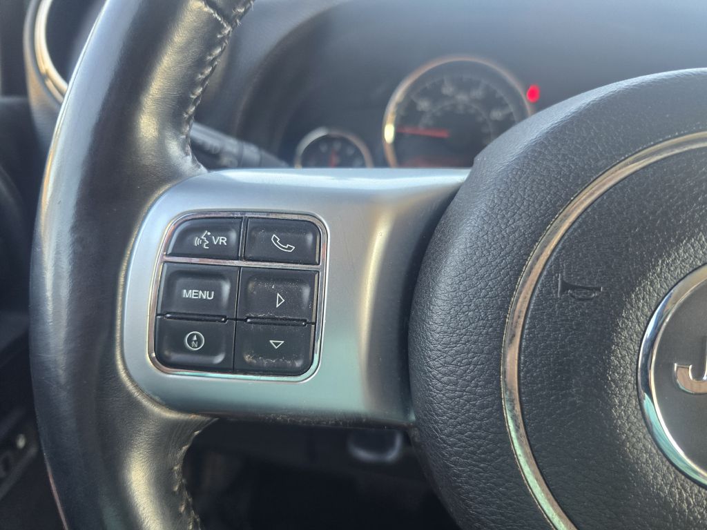 Photo 18 of this JEEP WRANGLER