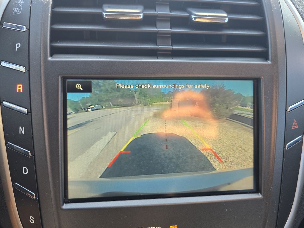 Photo 11 of this LINCOLN MKC