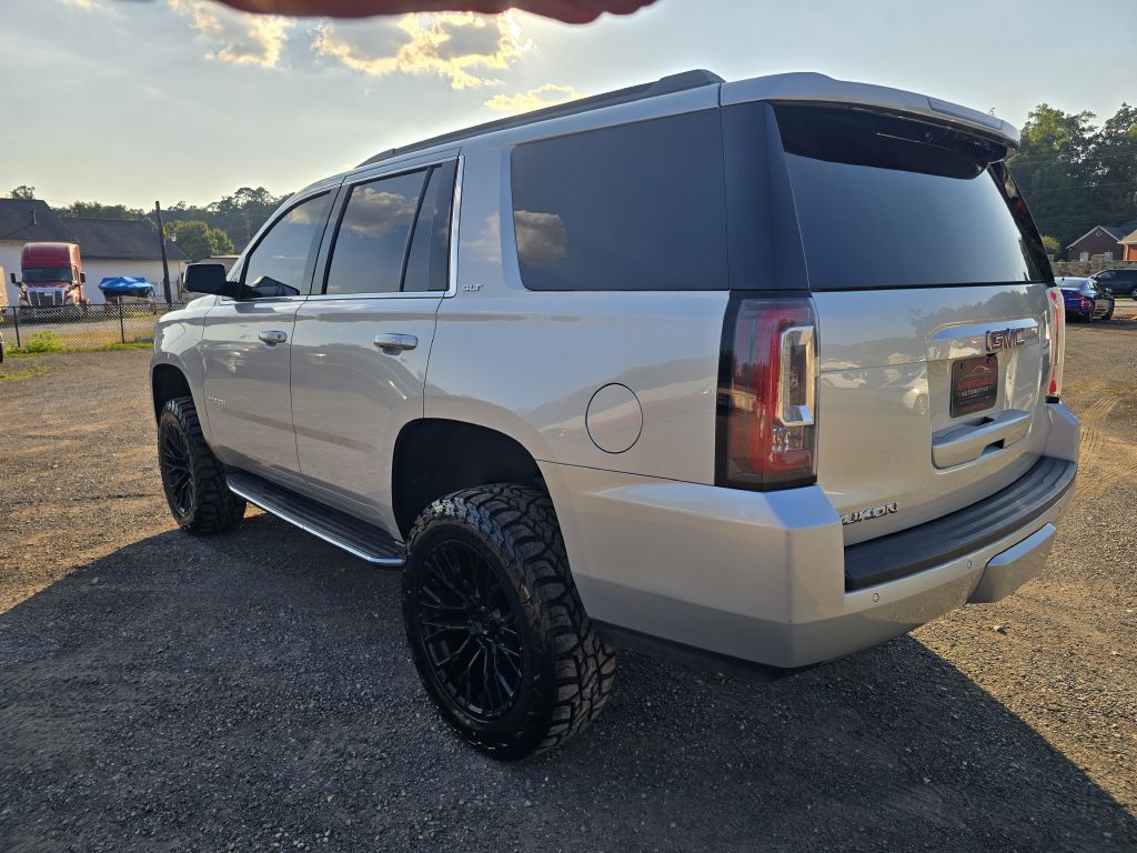 Photo 3 of this GMC YUKON