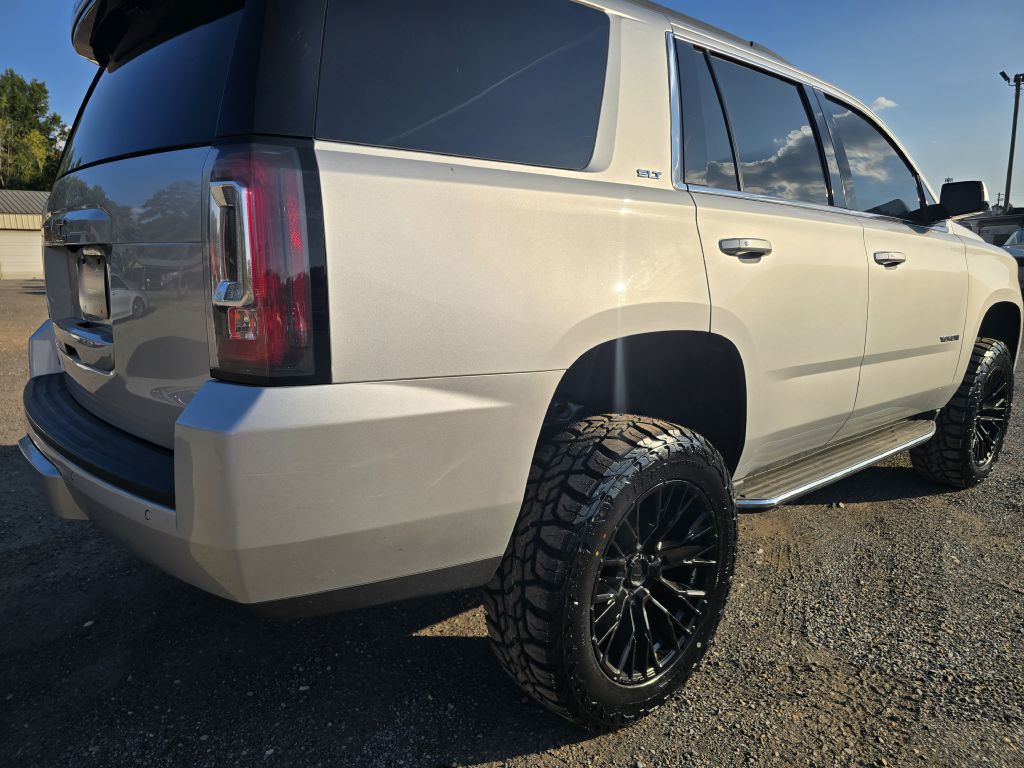 Photo 4 of this GMC YUKON
