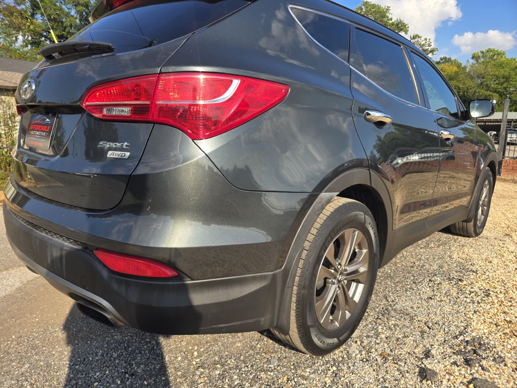 Photo 4 of this HYUNDAI SANTA FE SPORT
