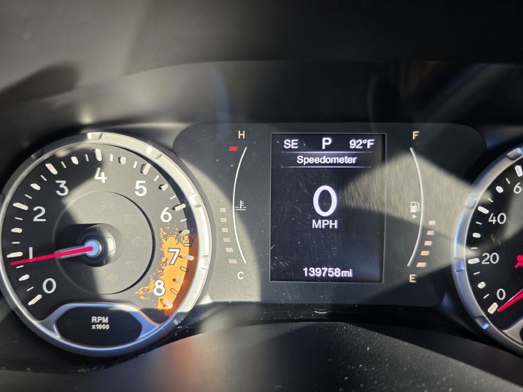 Photo 10 of this JEEP RENEGADE