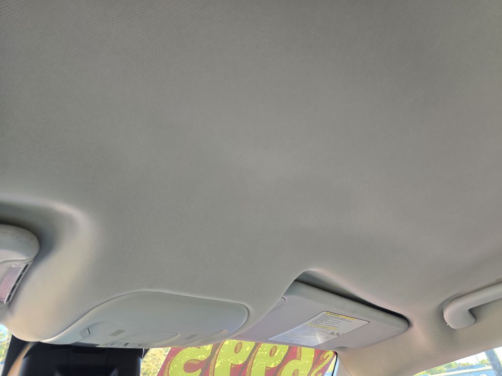 Photo 17 of this JEEP RENEGADE