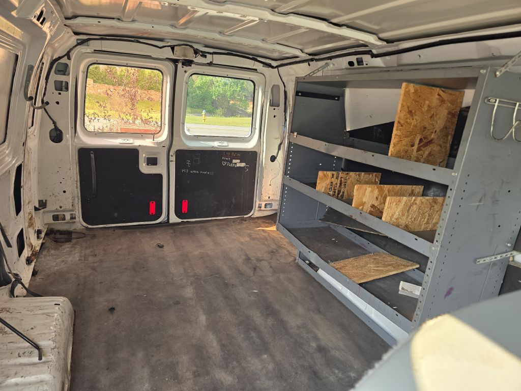 Photo 10 of this FORD ECONOLINE