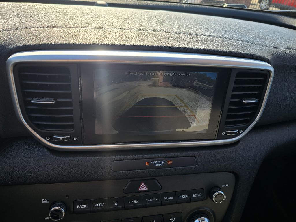Photo 11 of this KIA SPORTAGE
