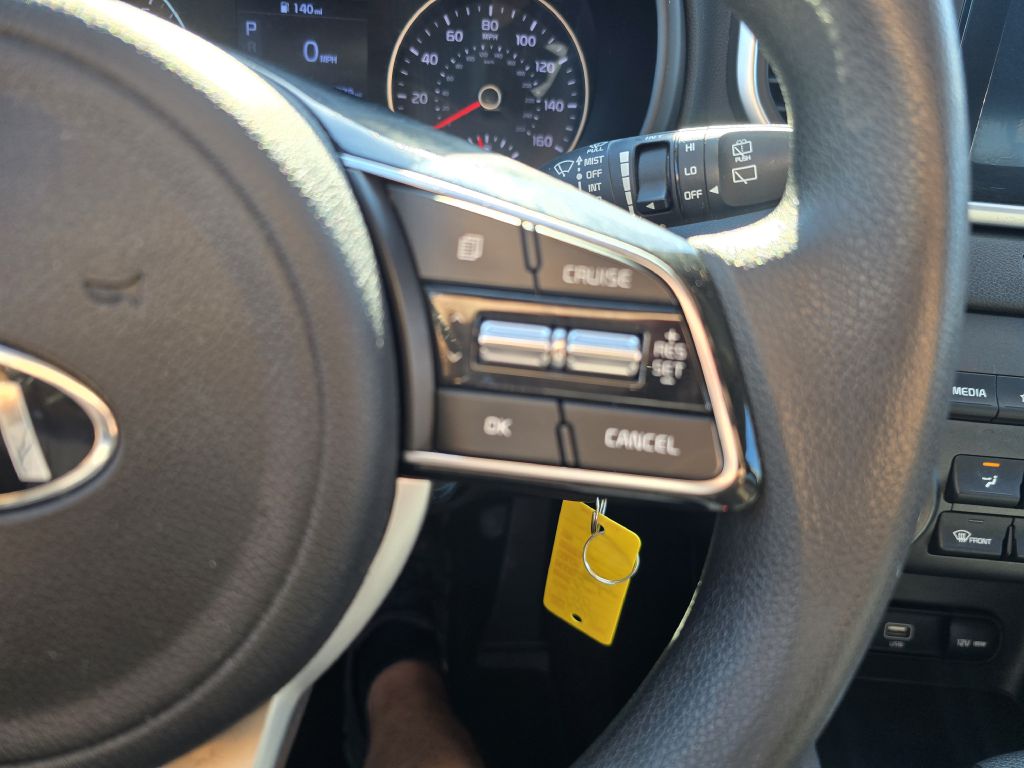 Photo 14 of this KIA SPORTAGE
