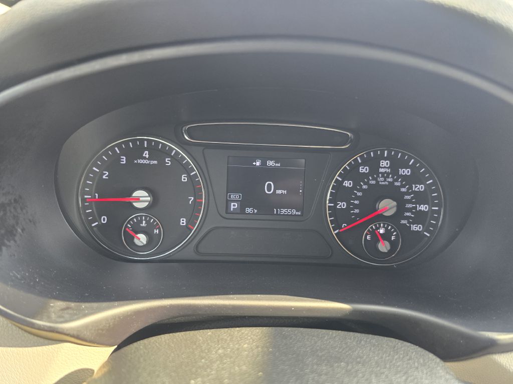 Photo 10 of this KIA SORENTO