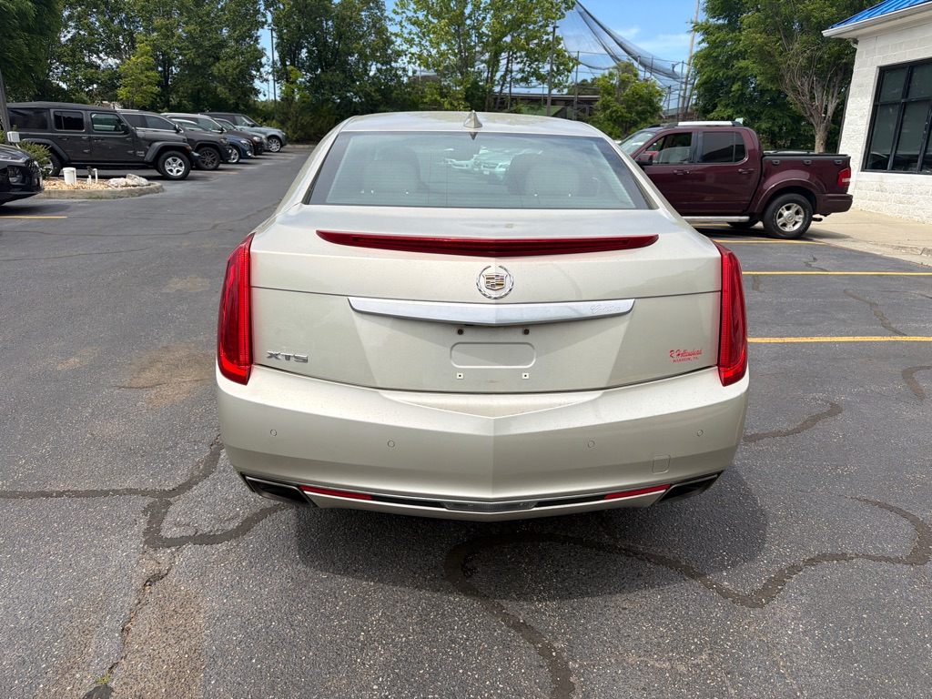 Photo 5 of this CADILLAC XTS