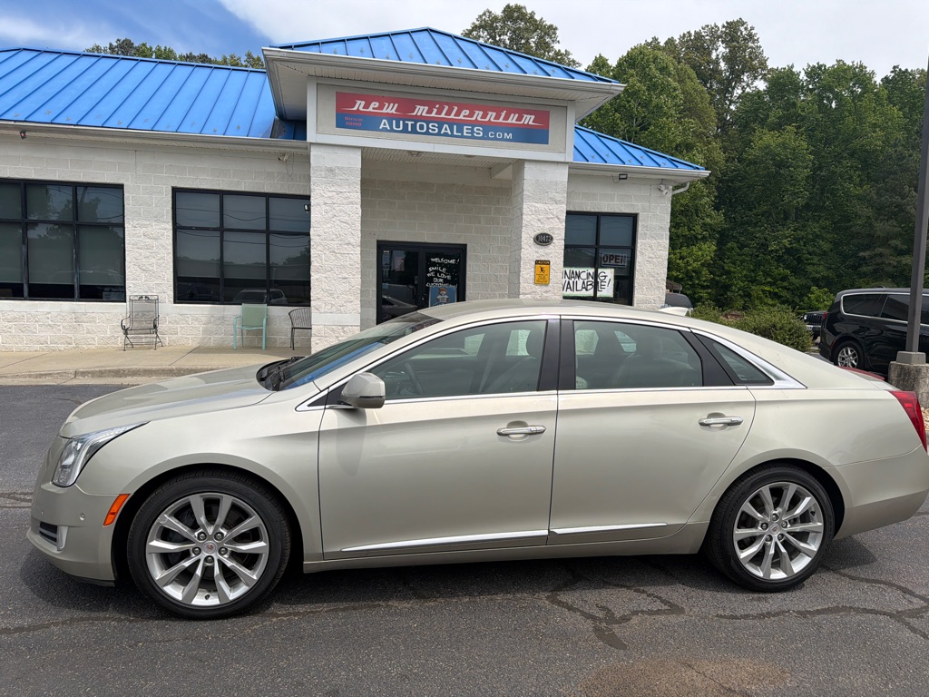 Photo 2 of this CADILLAC XTS