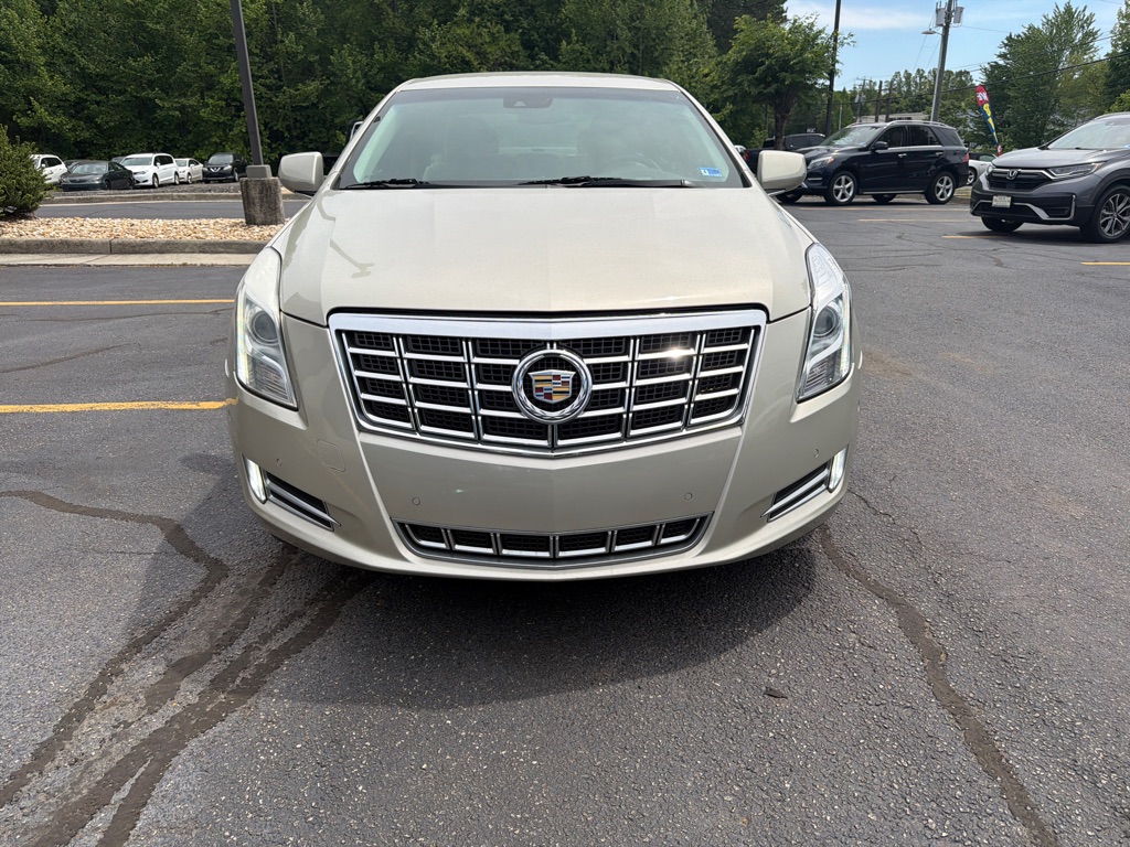 Photo 3 of this CADILLAC XTS
