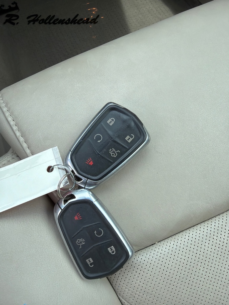 Photo 19 of this CADILLAC XTS