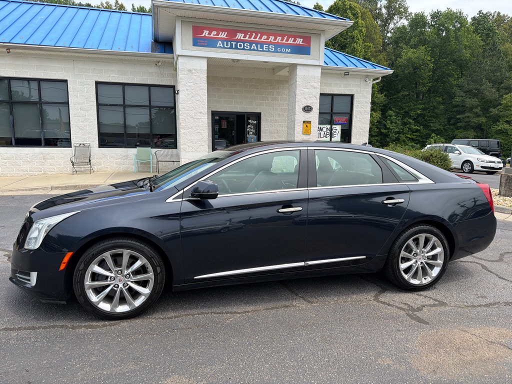 Photo 2 of this CADILLAC XTS